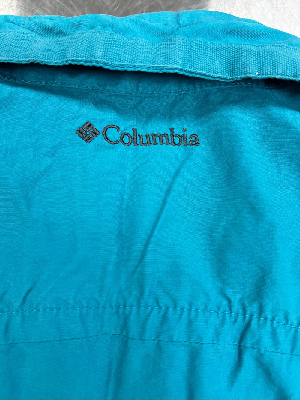 Columbia Women's Sleeveless Zip Vest - Bright Turquoise Large - Picture 11 of 12